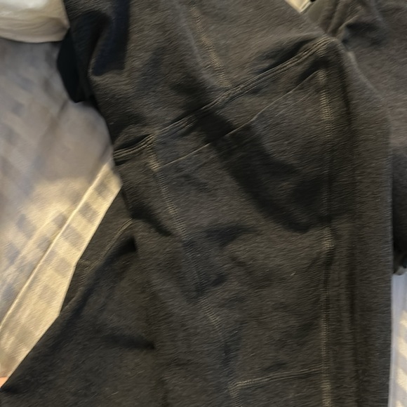 beyond the bump athletic maternity leggings - Picture 2 of 2